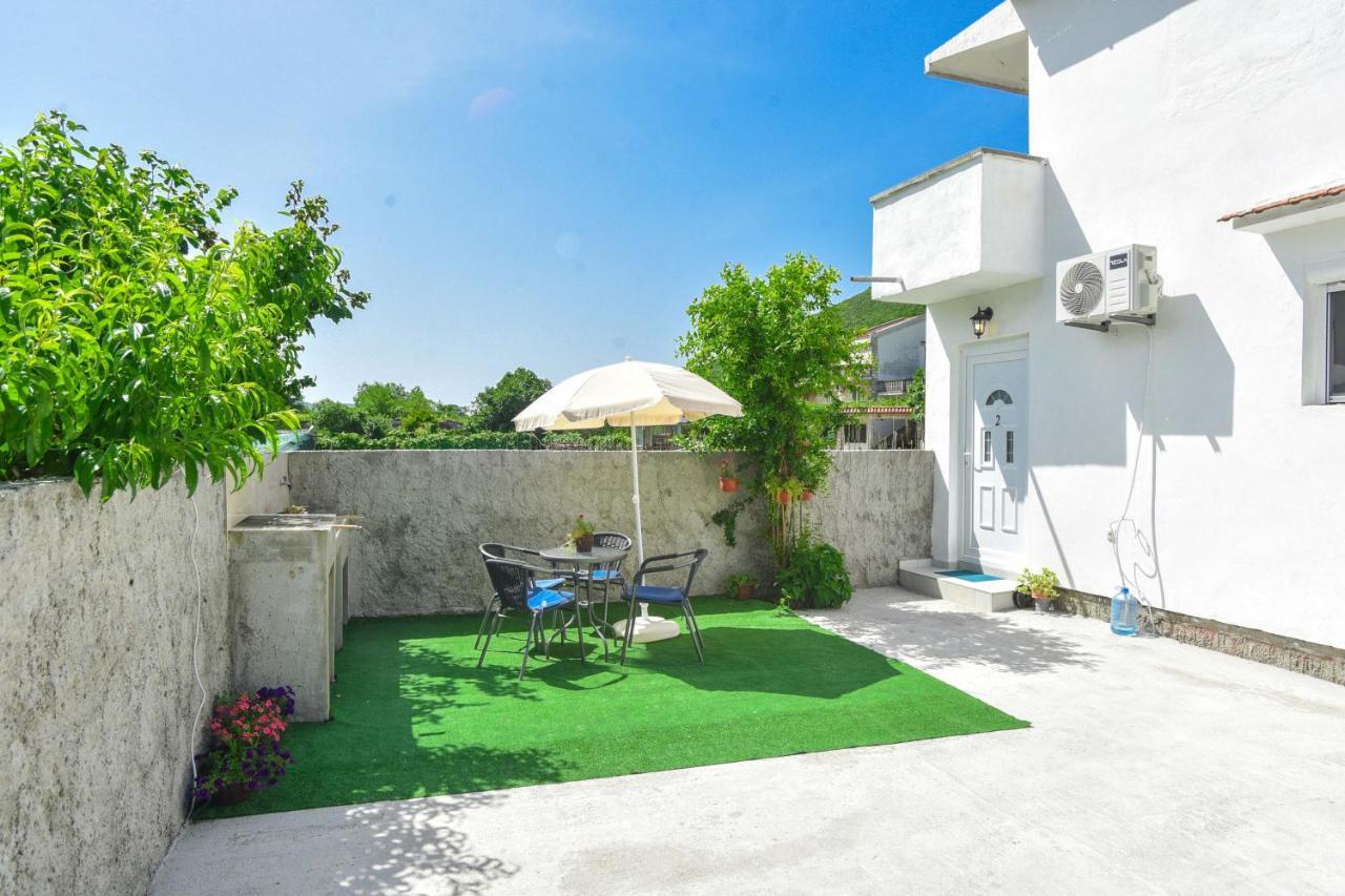 Ban Apartmani บุดวา ภายนอก รูปภาพ